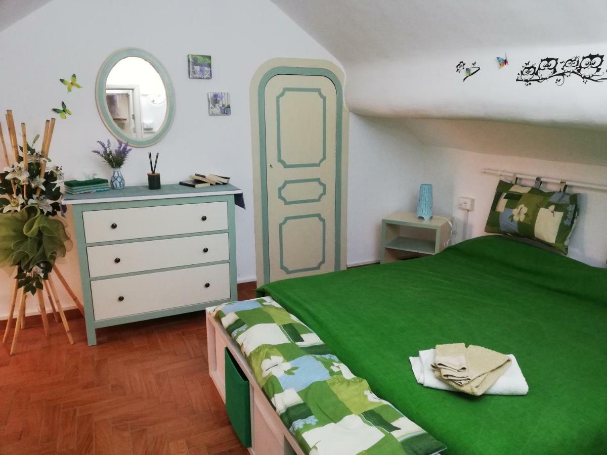Mansarda Sotto Le Stelle Apartment Genoa Luaran gambar