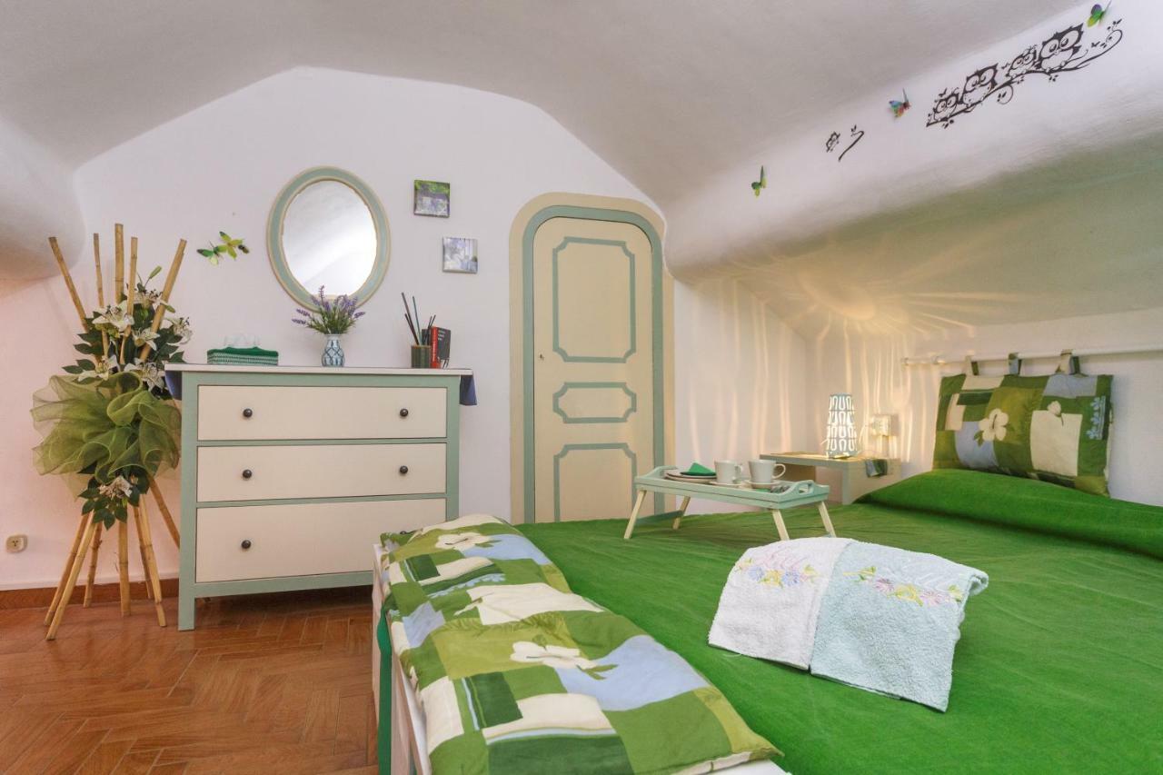 Mansarda Sotto Le Stelle Apartment Genoa Luaran gambar